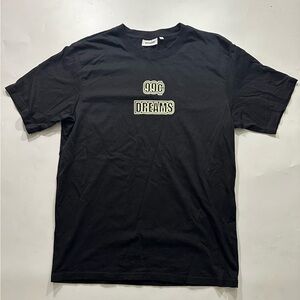 Black Weekend Graphic T-Shirt